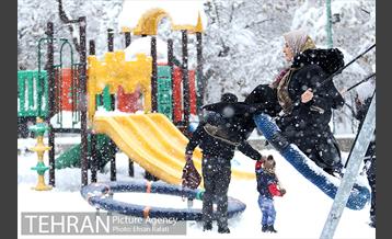 روز برفی پارک شهر 17