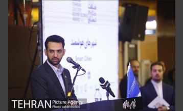 نشست کمیته شهرهای هوشمند در چهارمین جایزه جهانی خشت طلایی 33