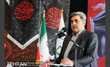 اهتزاز بزر‌گترین پرچم یا حسین (ع) 7