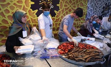 ویژه برنامه «مهمونی شهر» در باغ‌راه حضرت زهرا(س) - ۶ 41