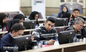 نشست خبری شهردار منطقه یک با اصحاب رسانه 13