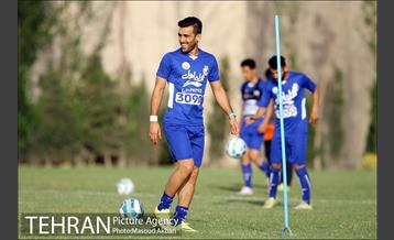 تمرین استقلال تهران  10