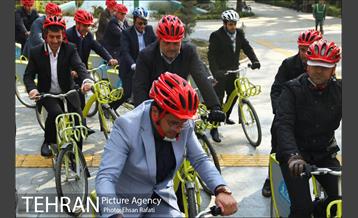 رکابزنی ‌پیروز حناچی و شهرداران کلانشهرها تا دفتر جهانگیری 12