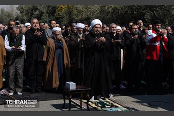 اقامه نماز جمعه در مصلی امام خمینی(ره) در تهران 15