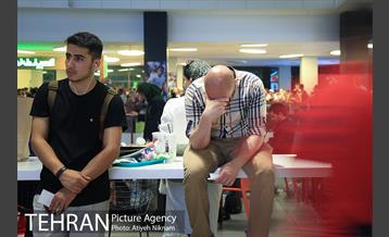 تماشای بازی تیم های ملی ایران و اسپانیا در پردیس سینمایی چارسو  26