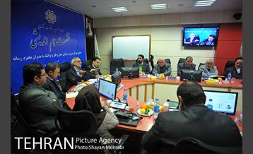 نشست هم اندیشی رئیس سازمان حمل و نقل و ترافیک با مدیران رسانه ها 19