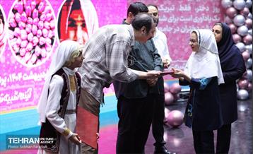 جشن روز دختر در منطقه 15 3