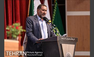 شب شعر "مقام رضا (ع)" در فرهنگسرای اندیشه 11