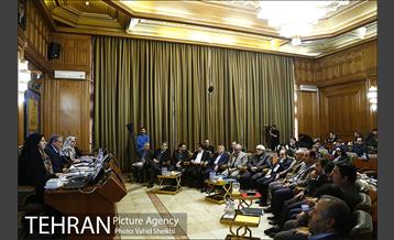 جلسه شورای شهر با حضور شهردار تهران 10