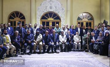 نشست شهردار تهران با اهالی شعر و ادب 4
