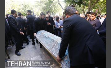 مراسم تشییع پیکر عزت الله انتظامی 29