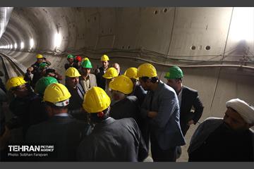 بازدید اعضای شوراهای شهر مراکز استان‌ها از کارگاه خط ۱۰ مترو تهران 14