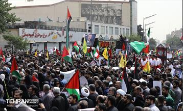 تشییع پیکر شهید اسماعیل هنیه در تهران - 2 31