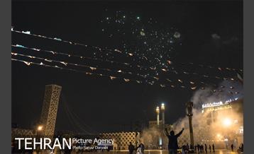 نورافشانی میدان امام حسین(ع) به مناسبت نیمه شعبان‎ 5