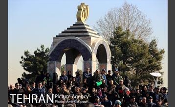 مراسم تشییع شهدای حادثه سقوط هواپیما  32