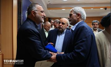 نشست اعضای مجمع نمایندگان استان با شهردار تهران 5