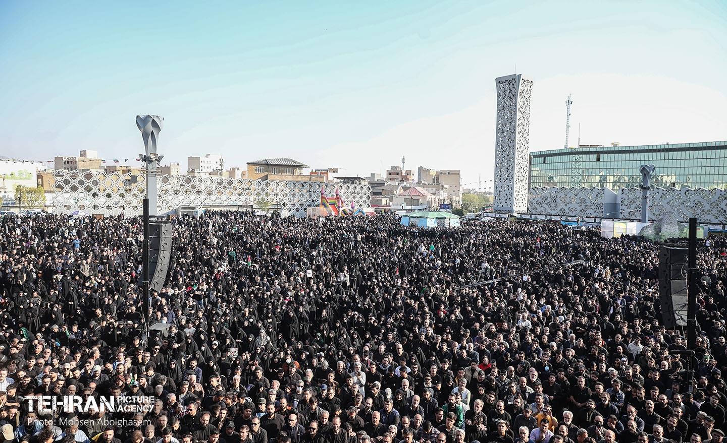 عزاداری شهادت امیرالمومنین (ع) در میدان امام حسین (ع) 52