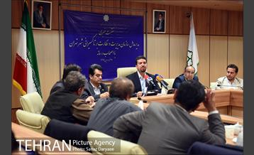 نشست خبری مدیر عامل سازمان مدیریت و نظارت بر تاکسیرانی تهران 21