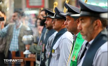 اهتزاز پرچم حرم سیدالشهدا(ع) بر فراز گنبد حرم عبدالعظیم حسنی(ع) 36