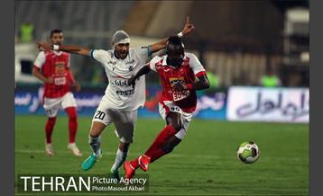 دیدار تیم‌های فوتبال پرسپولیس و پیکان 21