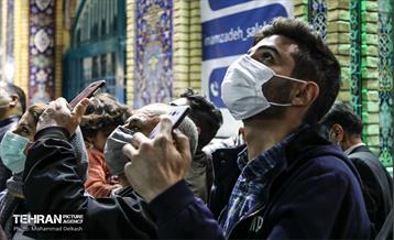 لحظه سال تحویل در حرم امام زاده صالح(ع) 33