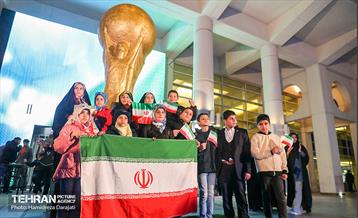 اکران عمومی فوتبال ایران_آمریکا در برج میلاد تهران  14