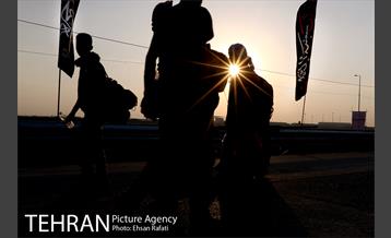 پیاده روی زائران امام حسین (ع) از مرز شلمچه 30