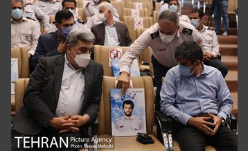 آیین تقدیر از آتش نشانان حریق پالایشگاه تهران 4