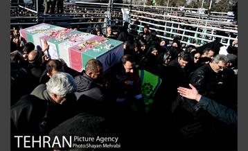 تشییع شهدای آتش نشان  در بهشت زهرا(س) -4 37