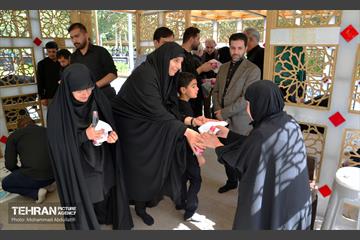 مراسم شهادت امام رضا(ع) و سالگرد تدفین شهدای گمنام منطقه۸