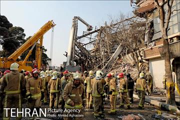 ساختمان پلاسکو فرو ریخت -3 12
