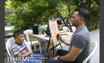 گذر فرهنگی هنری پنجشنبه های بلوار کشاورز 25