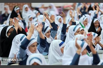 آغاز سال تحصیلی جدید در دبستان شاهد حضرت زینب(س) 41