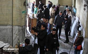 بازدید خبرنگاران رسانه‌های خارجی از تخریب اموال عمومی شهر 48