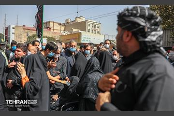 حضور شهردار تهران در مراسم پیاده روی جاماندگان اربعین حسینی 11