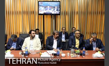 نشست خبری مدیر عامل فروشگاههای زنجیره ای شهروند 4