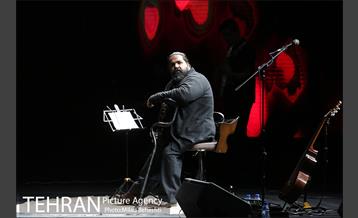 کنسرت رضا صادقی‎ 11