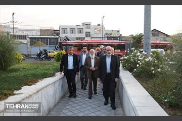 رونمایی از تندیس مولانا در میدان محمدیه 3