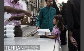 لقمه ی مهربانی در محله خاک سفید‎ 5