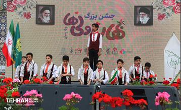 جشن بزرگ بهار اولی‌ها در آستان مقدس امامزاده حسن(ع) 34