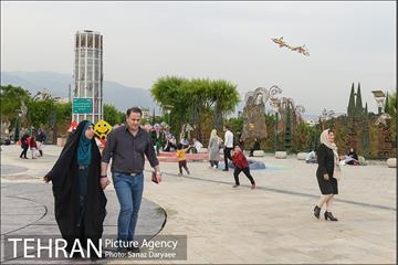 جشنواره بادبادک ها در بوستان آب و آتش 26
