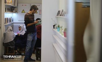 به وقت خدمت؛ مرکز «پویا شهر منطقه 18» ویژه کودکان کار 2