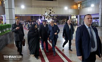 نشست صمیمی شهردار تهران با اساتید دانشگاه‌های ایران و روسیه 14