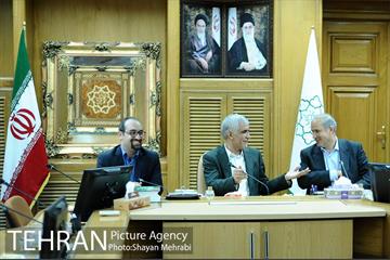 دیدار اعضای فدراسیون فوتبال با شهردار تهران 2