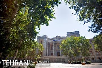 میدان مشق (باغ ملی) 40