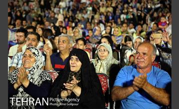 شادستان در دریاچه شهدای خلیج فارس 5