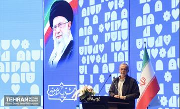 مراسم رونمایی از نخستین بسته حمل و نقل عمومی برقی تهران 16