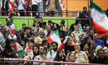 مراسم تجلیل از کشتی‌گیران قهرمان جهان (جشنی برای ایران) 63