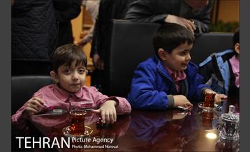 دیدار بچه های باغچه بان با شهردار منطقه شش 3