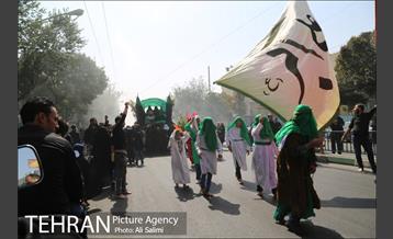 برگزاری مراسم سوگواری سالار شهیدان امام حسین (ع) در محلات منطقه 15 22